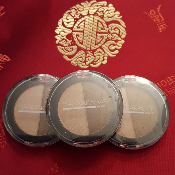 Manna Kadar Other - Set of 3 Manna Kadar Bronzer Highlighter